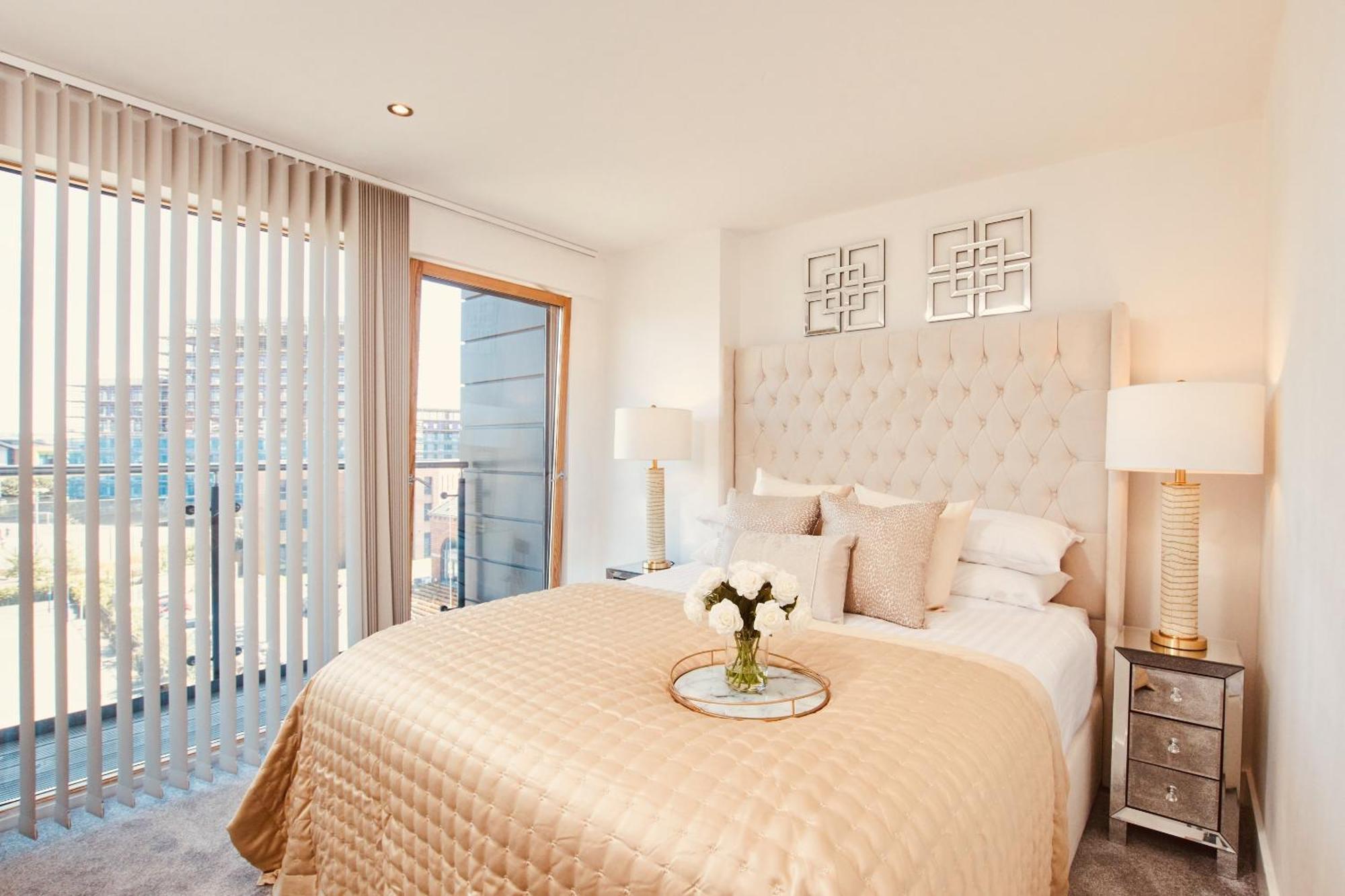 King Deluxe City Apt Large Balcony& Free Parking! Leeds  Eksteriør bilde